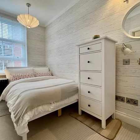 Lovely 2-Bedroom Apartment In Shoreditch Londres Exterior foto